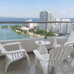 Exclusivo Apartamento con vista al mar